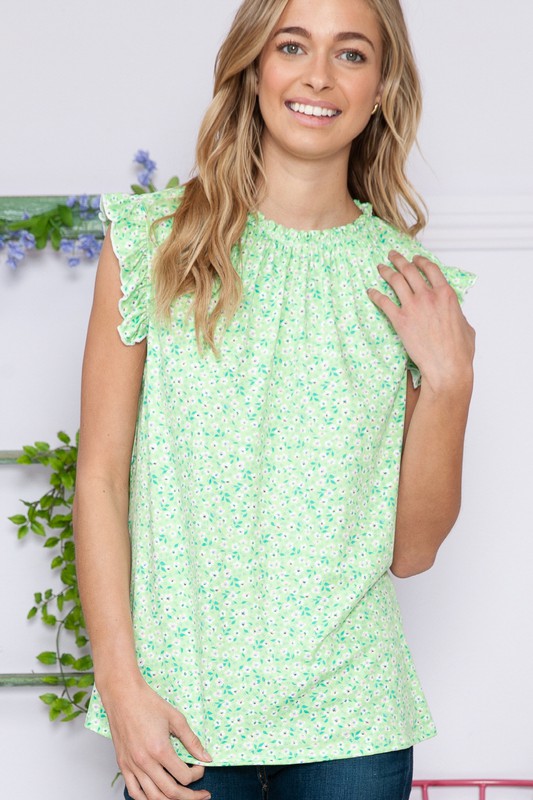 Plus Floral Sleeveless Ruffle Pleated Top