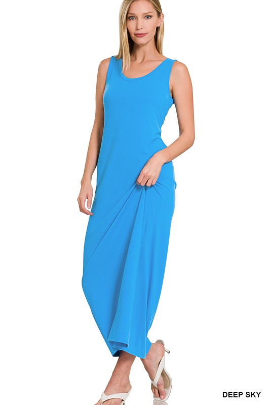 Sleeveless Flared Scoop Neck Maxi Dress