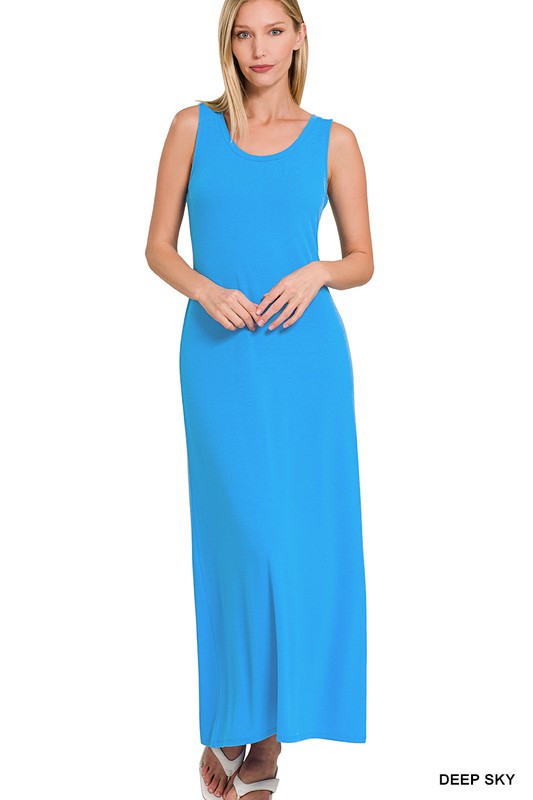 Sleeveless Flared Scoop Neck Maxi Dress