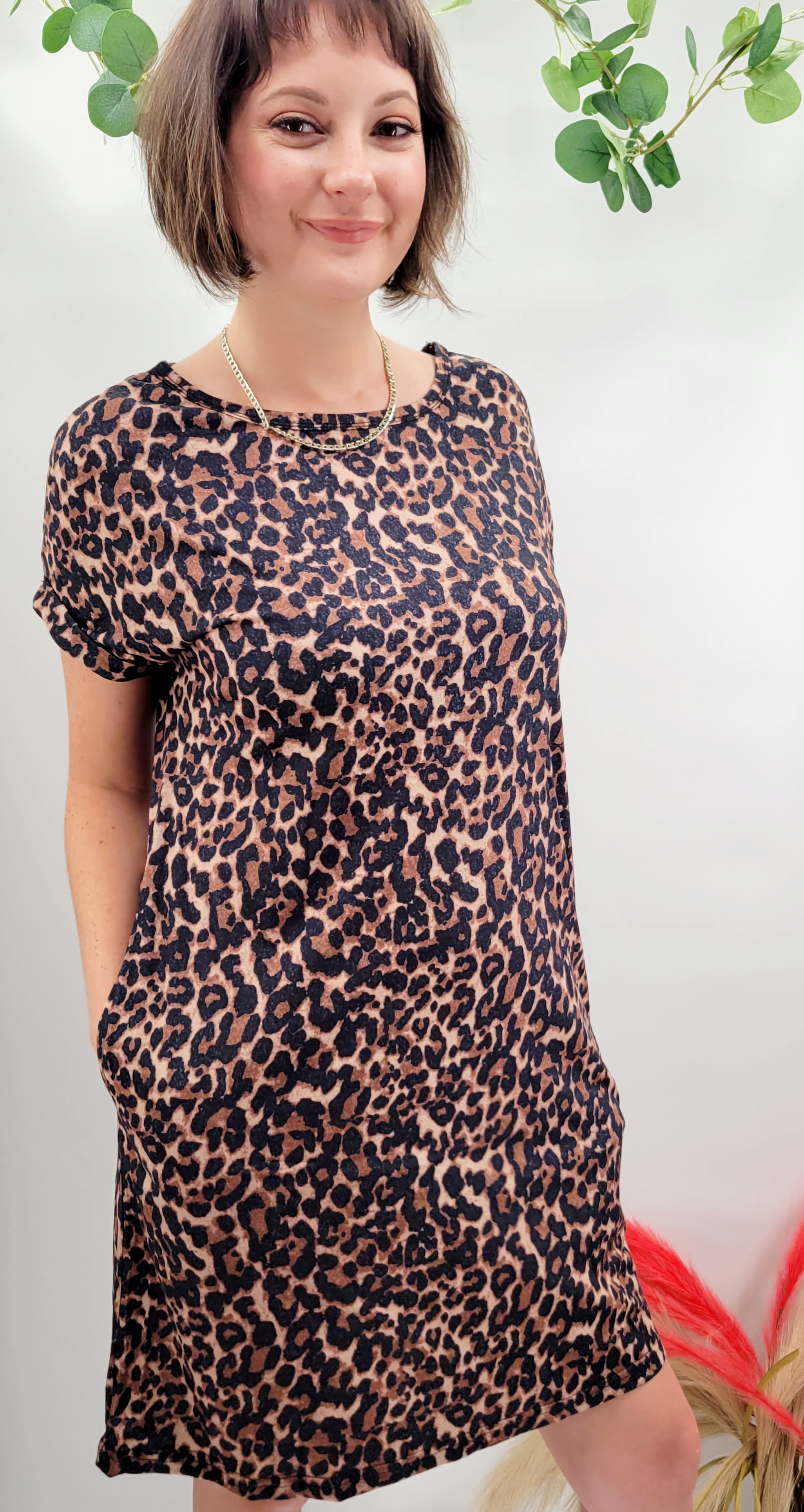 Leopard Short Sleeve Backless Dress
