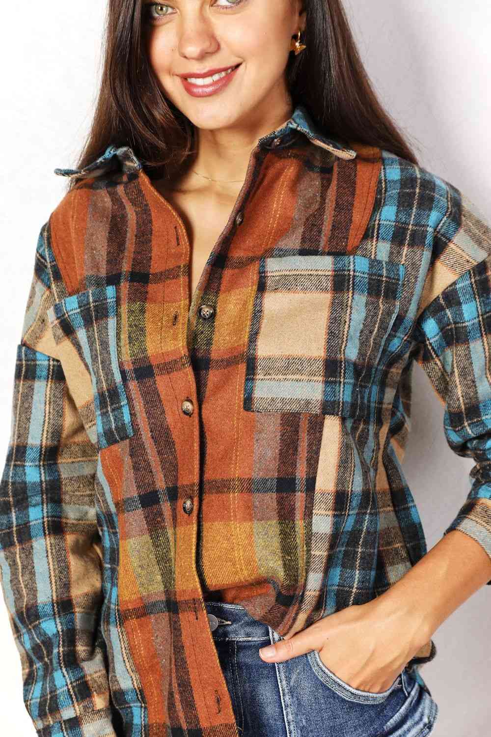 Plaid Curved Hem Shirt Jacket with Pockets