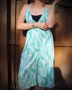 'Summer Lovin' Leaf Print Tie-Back Jumpsuit