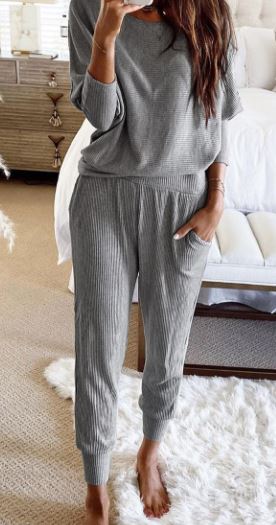 Grey Knit Batwing Pullover Two Piece Set