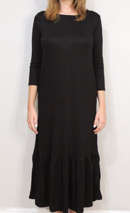 'Keeping it Cozy' Ruffle Hem Maxi Dress - BLACK + MUSTARD