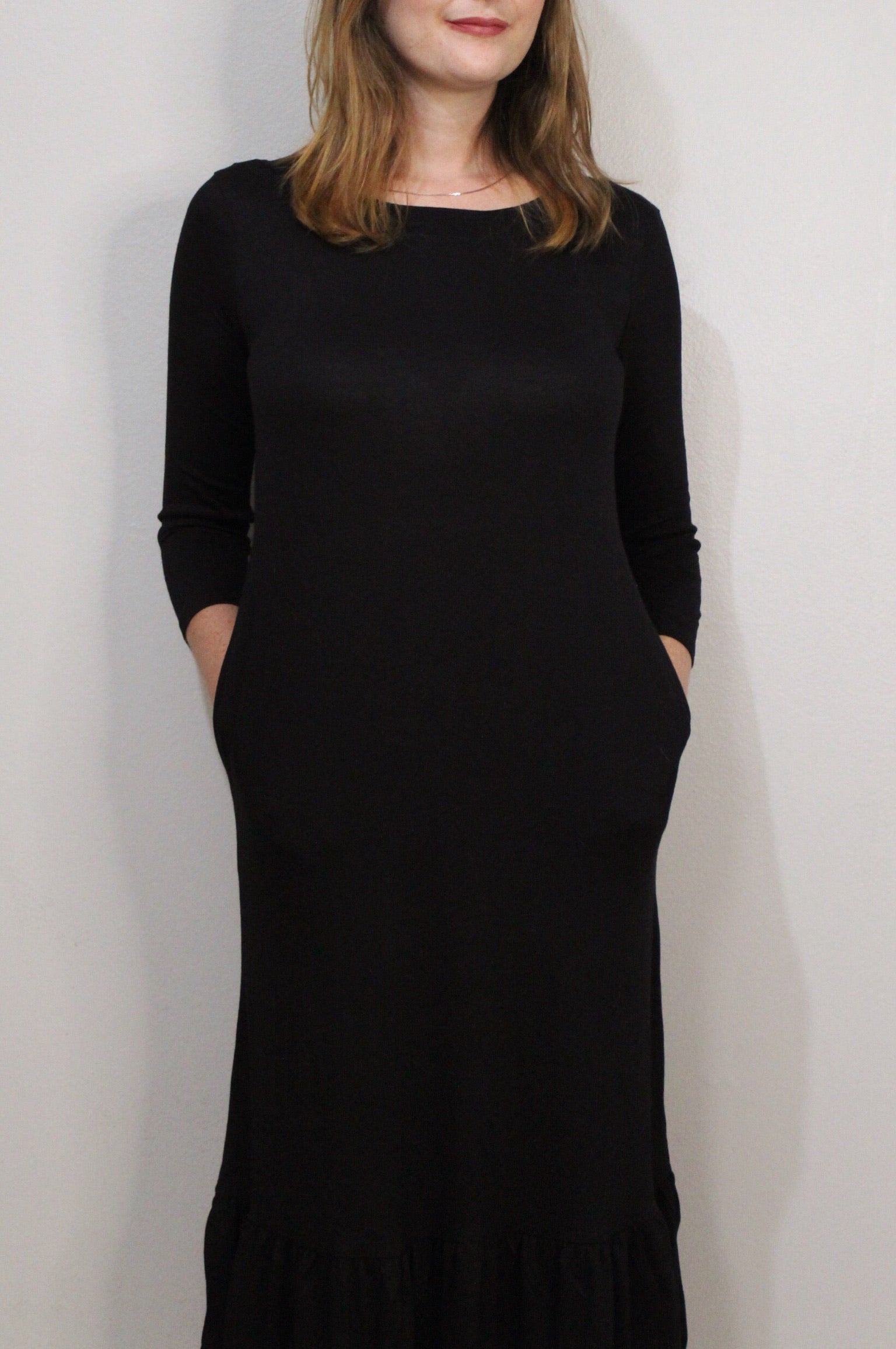 'Keeping it Cozy' Ruffle Hem Maxi Dress - BLACK + MUSTARD